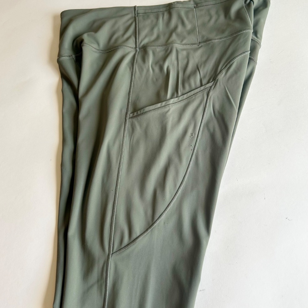 lululemon athletica Green Leggings - Picture 7 of 16